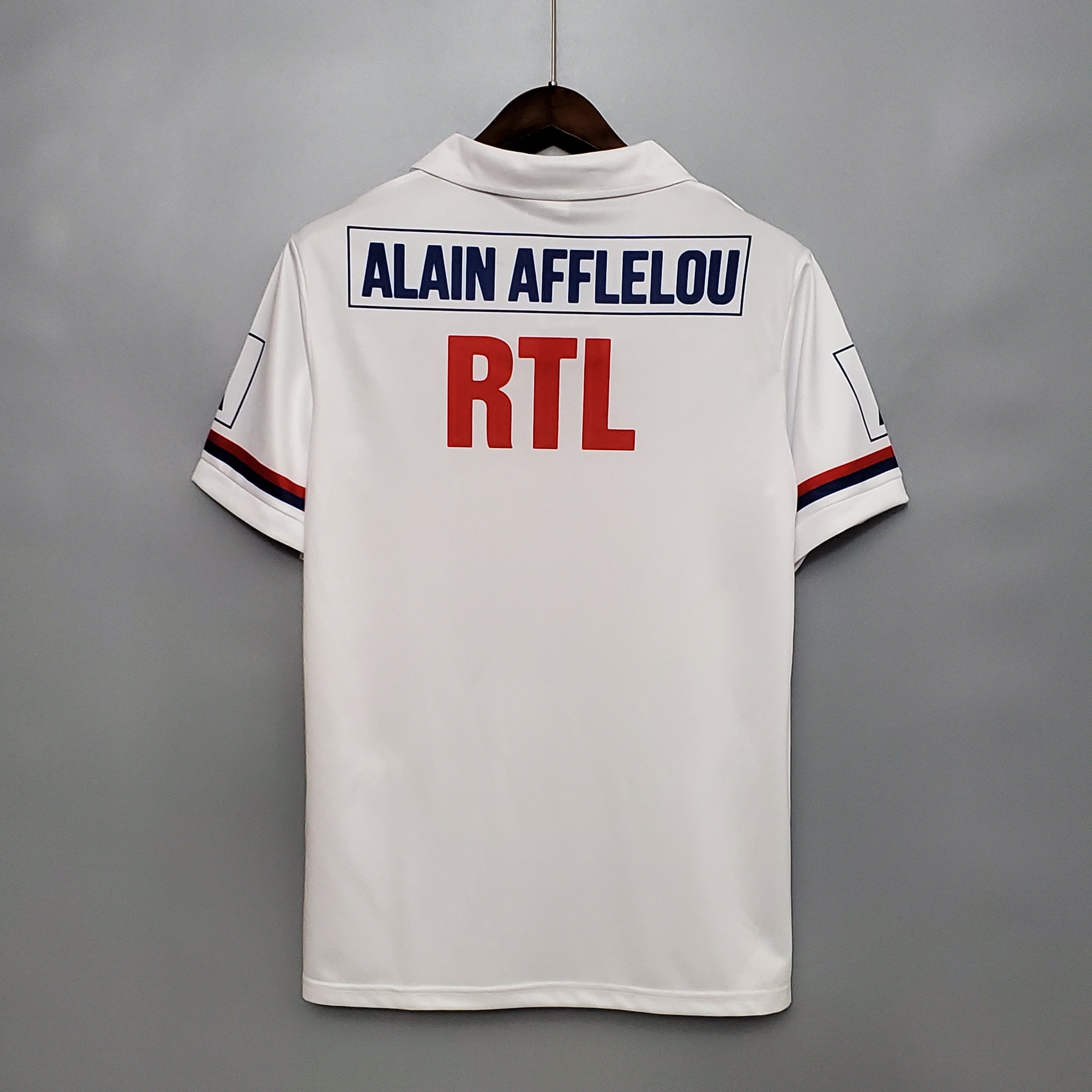 1990-1991 Paris Saint-Germain away retro kit