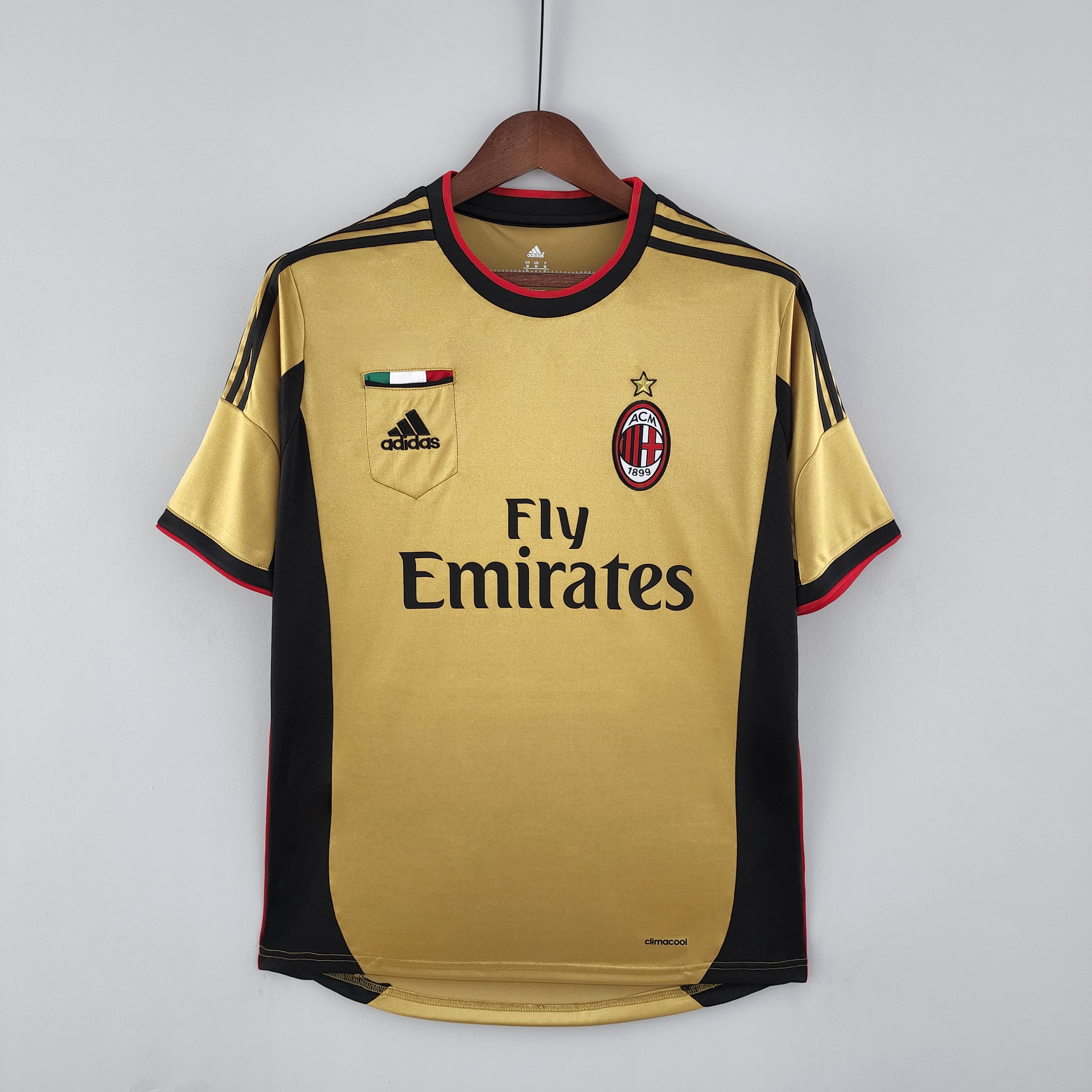 AC Milan Golden kit 2013/14 Retro